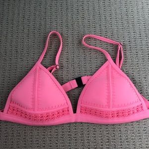 Triangl bikini top